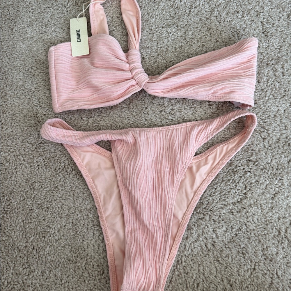 Elegant Pink Textured Bikini Set